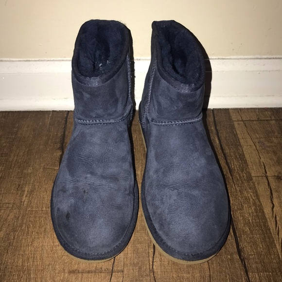 UGG Shoes - WOMEN’S UGG Boots !!